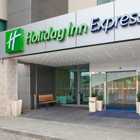 Holiday Inn Express Lisbon Airport, An Ihg Hotel Εξωτερικό φωτογραφία